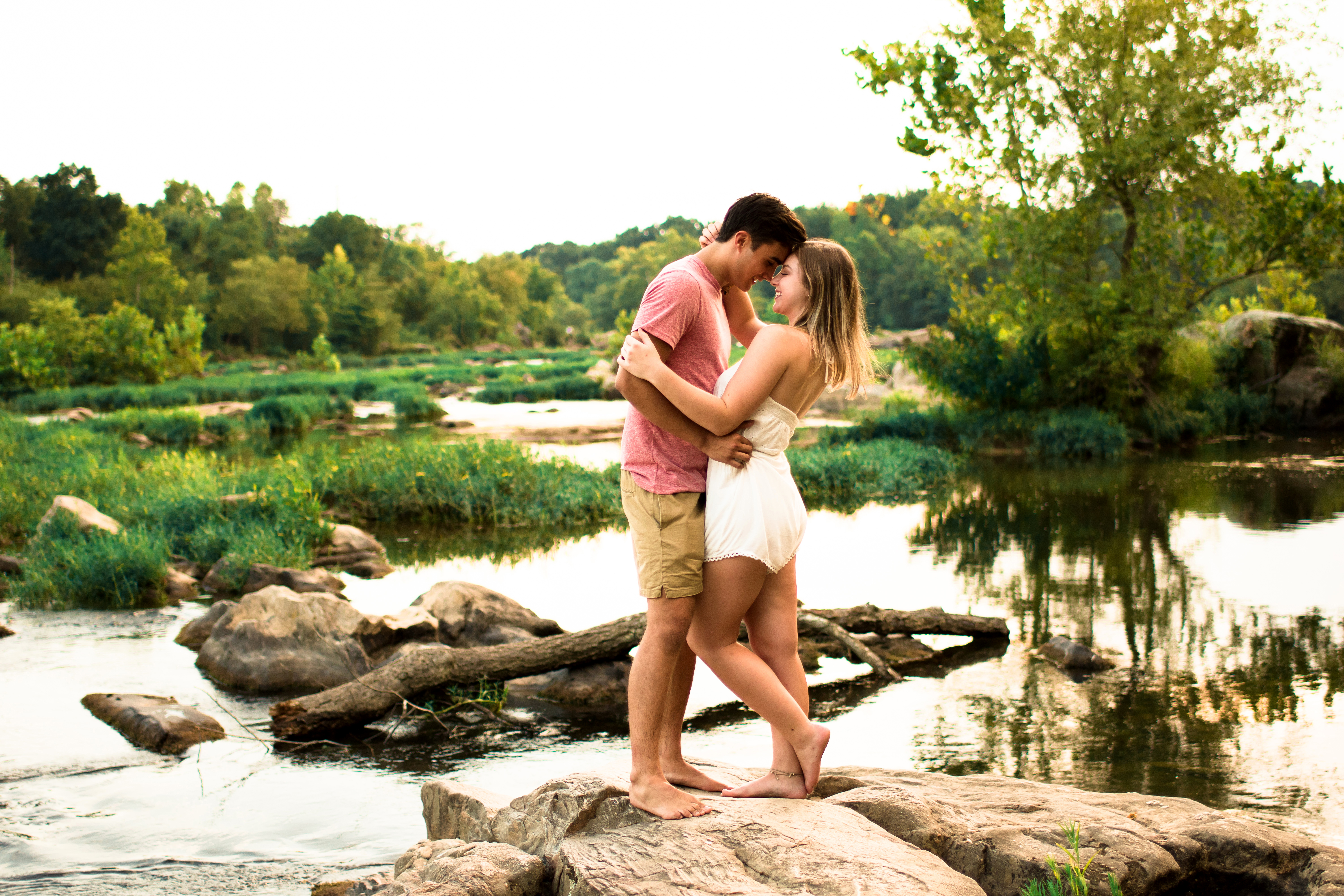 Growing my own photography business has taken a lot of work along the way and I've invested time in mentoring sessions with other photographers to enhance my work. Amanda and Robert were kind enough to model one afternoon while I did a mentoring session with a photographer down in Fredericksburg, VA.